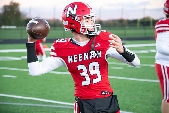 Neenah vs Kimberly 0084