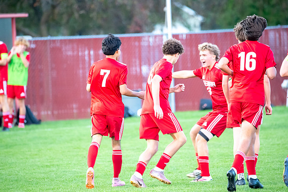 NHS Soccer 0489