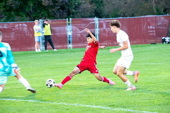 NHS Soccer 0474