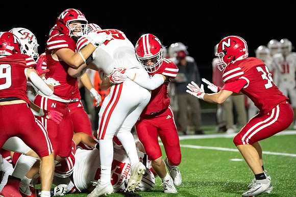 Neenah vs Hortonville 0358