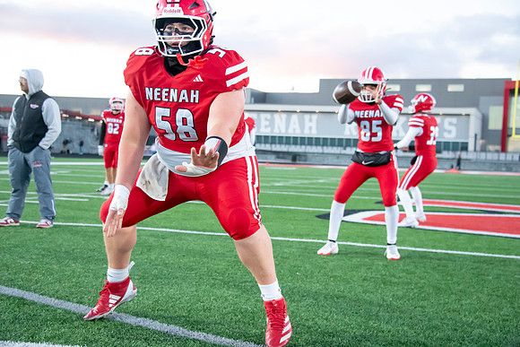 Neenah vs Kimberly 0106