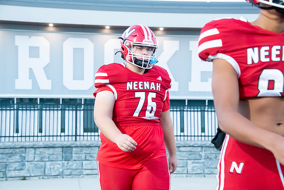 Neenah vs DePere 0019