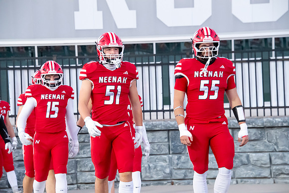 Neenah vs Kimberly 0175