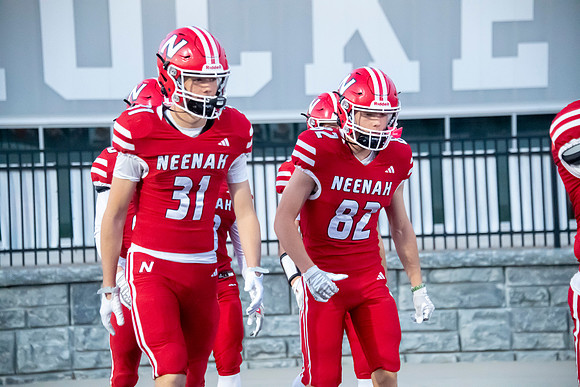 Neenah vs DePere 0058