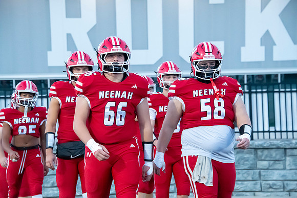 Neenah vs DePere 0011