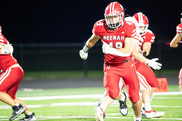 Neenah vs Hortonville 0451