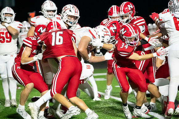 Neenah vs Hortonville 0375