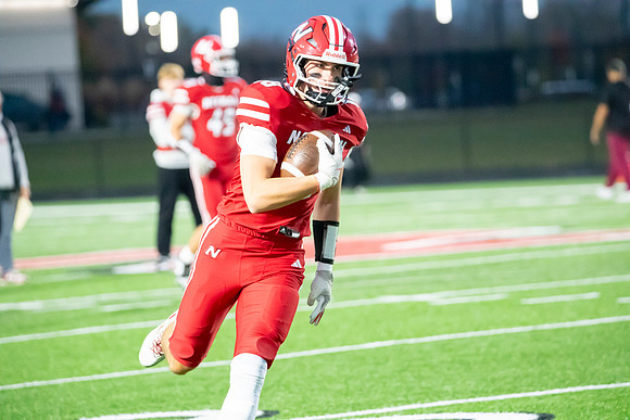 Neenah vs DePere 0128