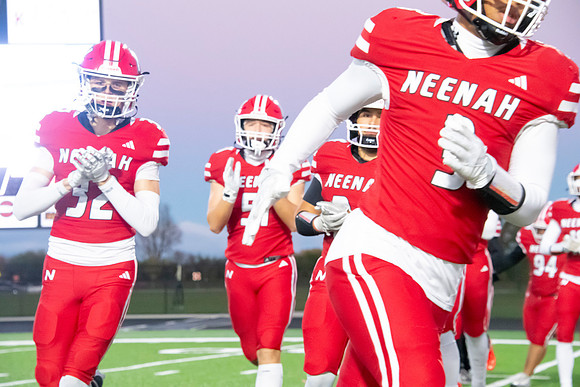 Neenah vs Kimberly 0235