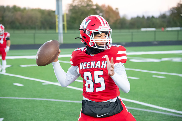 Neenah vs Kimberly 0092