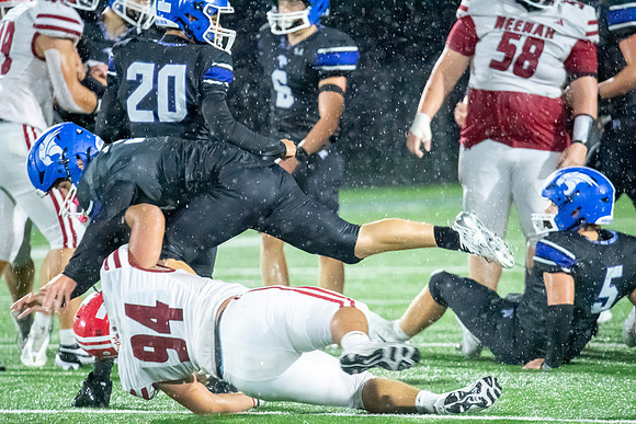 NHS vs OshWest 0552