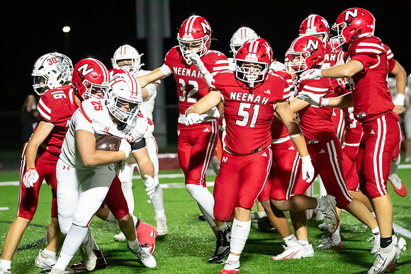 Neenah vs Hortonville 0378