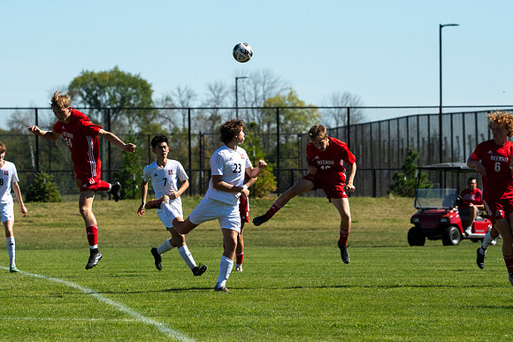 Neenah vs Sussex Hamilton 235
