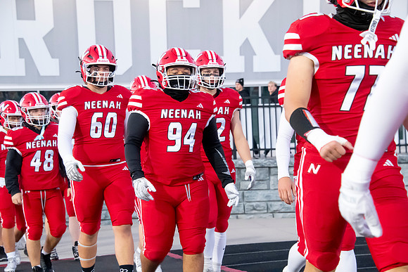 Neenah vs Kimberly 0184