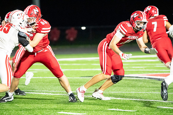 Neenah vs Hortonville 0498
