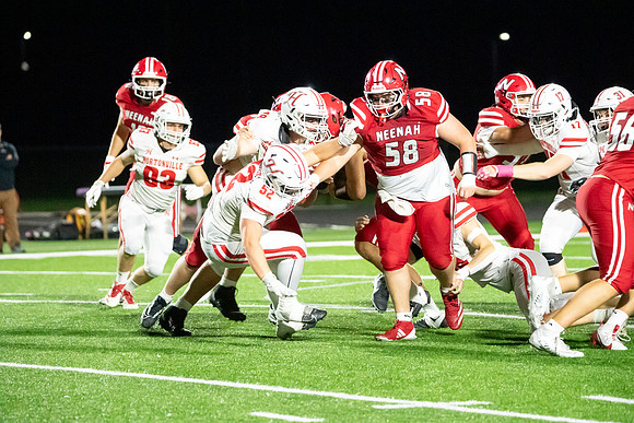 Neenah vs Hortonville 0484