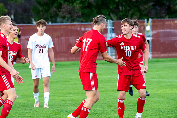 NHS Soccer 0106