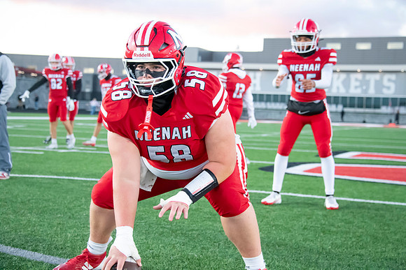Neenah vs Kimberly 0099