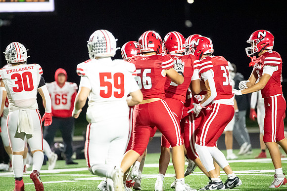 Neenah vs Hortonville 0402