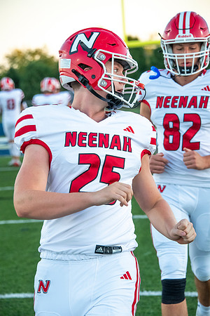 Neenah vs Appleton North 0240