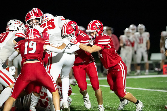 Neenah vs Hortonville 0362