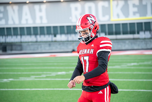 Neenah vs Kimberly 0129