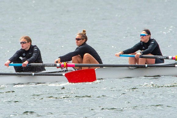 Iowa_Rowing_Novice_Madison_076