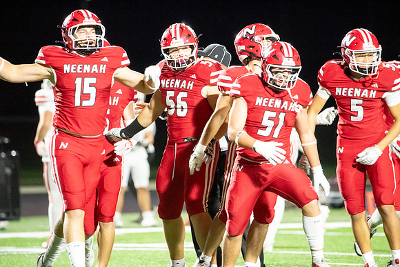 Neenah vs Hortonville 0415