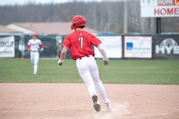 Neenah vs Hortonville 0246