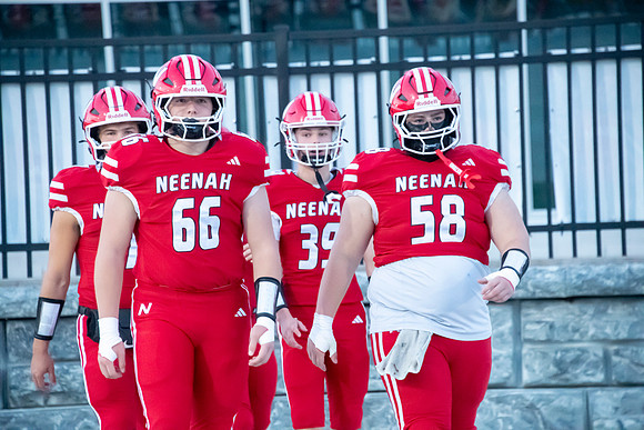 Neenah vs DePere 0003