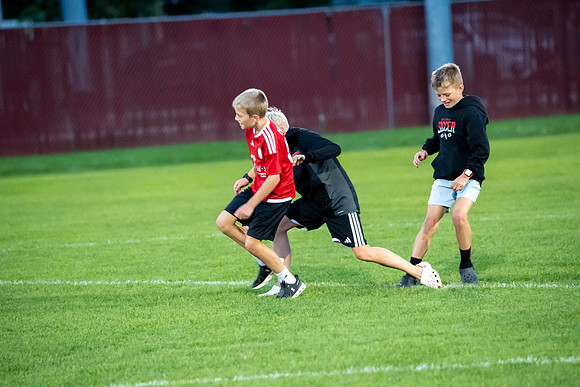 NHS Soccer 0681
