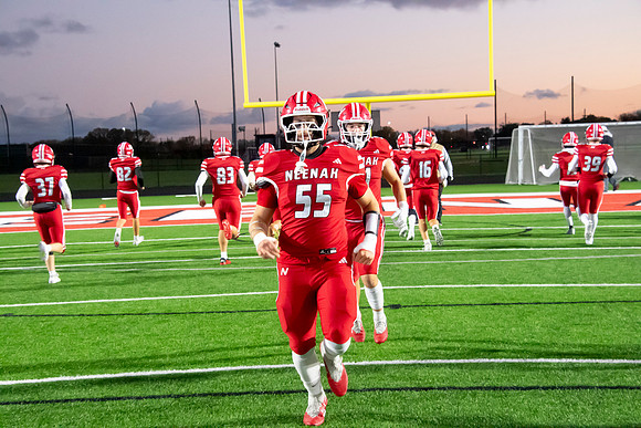 Neenah vs Kimberly 0304