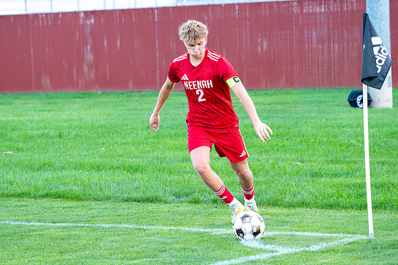 NHS Soccer 0458