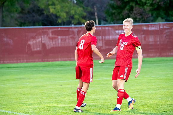 NHS Soccer 0554