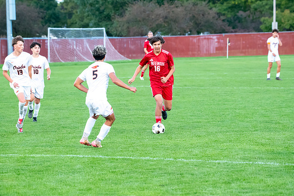 NHS Soccer 0438