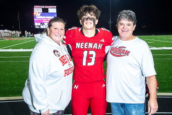 Neenah vs Hortonville 0365