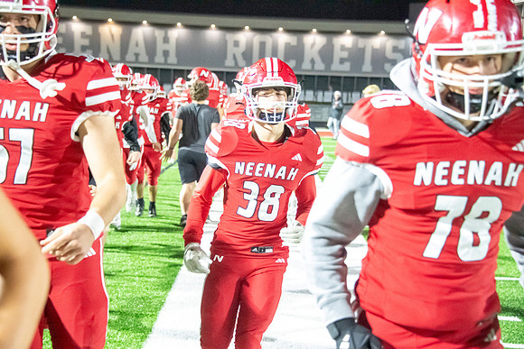 Neenah vs Muskego 0202