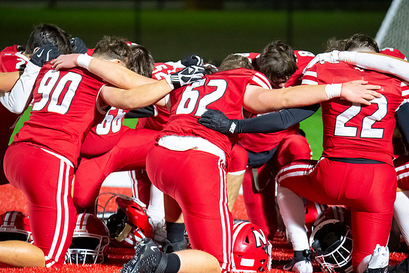 Neenah vs Muskego 0517