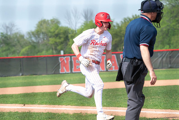 Neenah vs Hortonville 0339