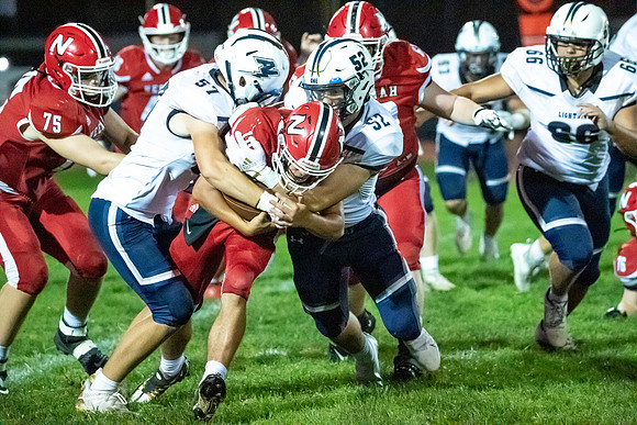 Neenah v Appleton North_0480