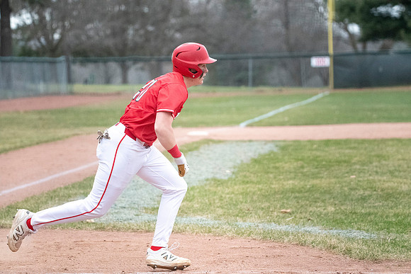 Neenah vs Hortonville 0201