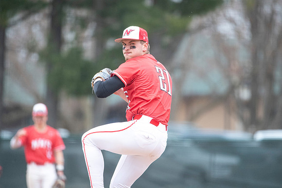 Neenah vs Hortonville 0423