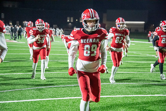 Neenah vs Muskego 0357