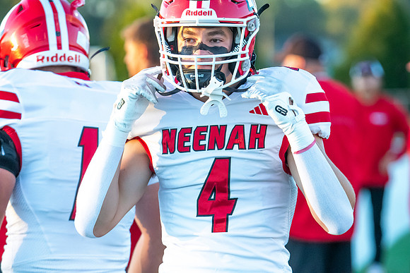 Neenah vs Appleton North 0115
