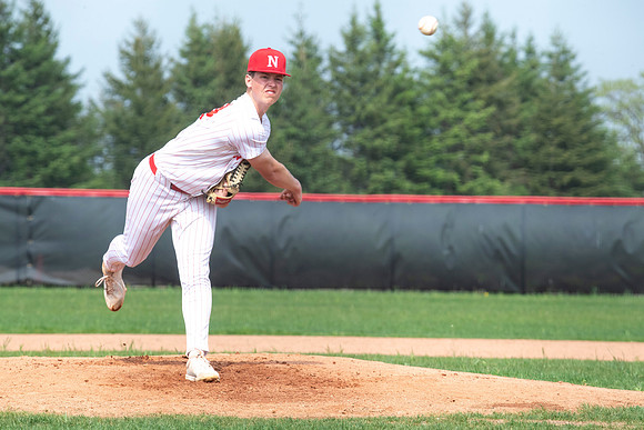 Neenah vs Hortonville 0032