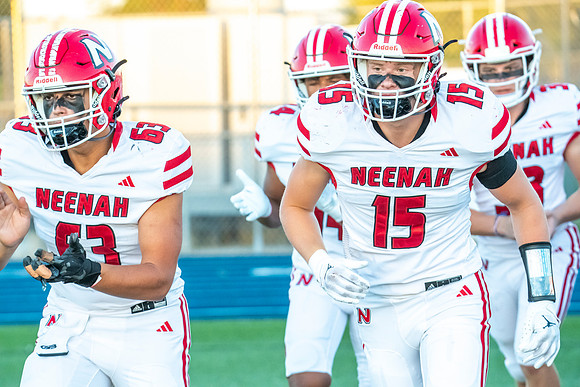 Neenah vs Appleton North 0156