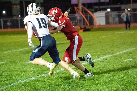 Neenah v Appleton North_0494