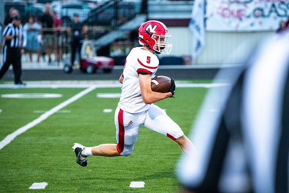 Neenah v DePere_0380