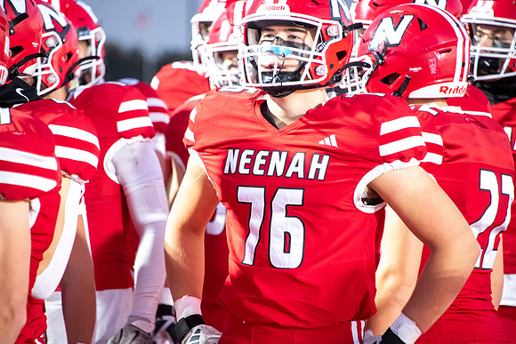 Neenah vs Hortonville 0169