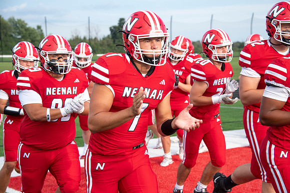 NHS_vs_Muskego_0178